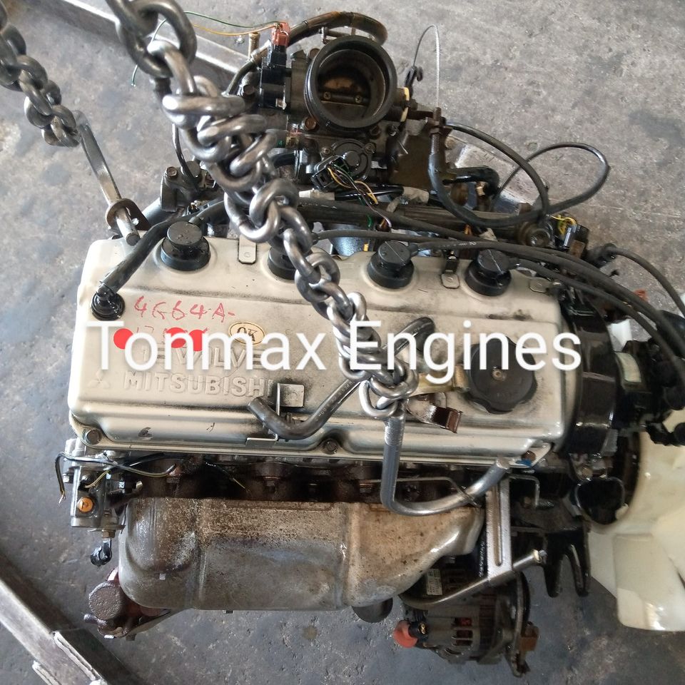 Mitsubishi 2.4L 16V 4G64 Engine